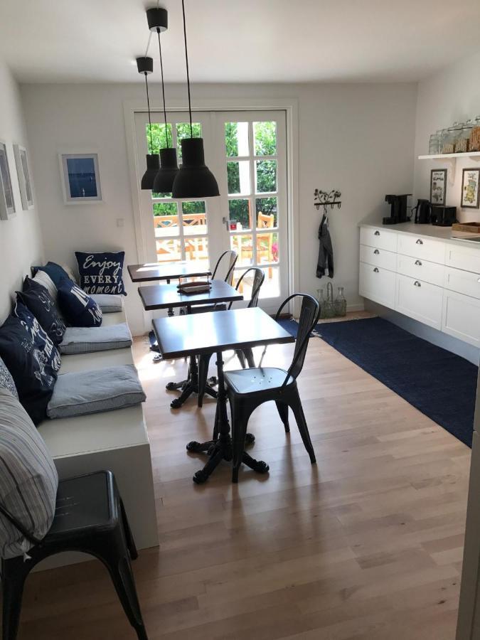 Trouville Bed & Breakfast Hornbaek Luaran gambar